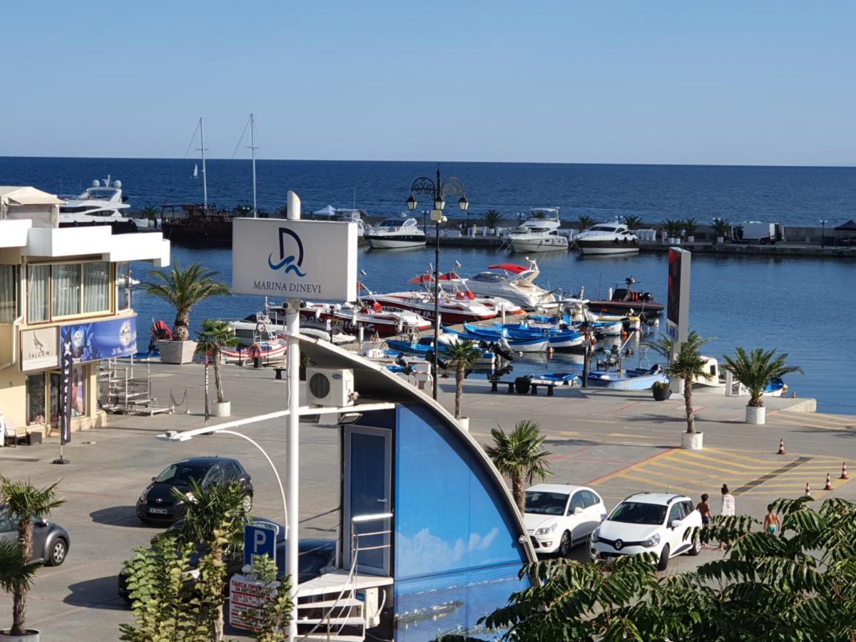 Sveti Vlas Marina Beach Apartment - Vega Village Экстерьер фото