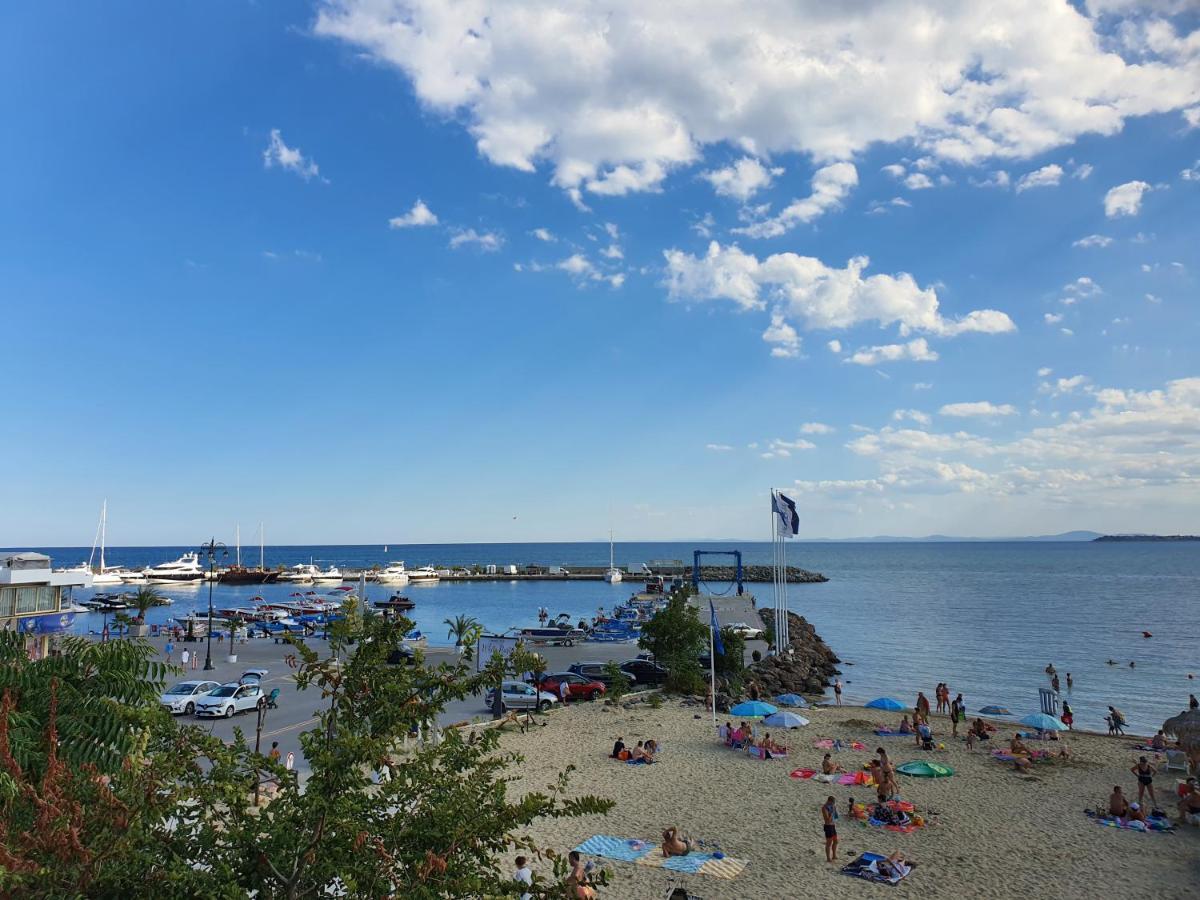 Sveti Vlas Marina Beach Apartment - Vega Village Экстерьер фото