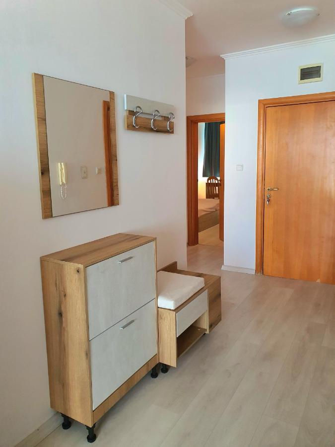 Sveti Vlas Marina Beach Apartment - Vega Village Экстерьер фото